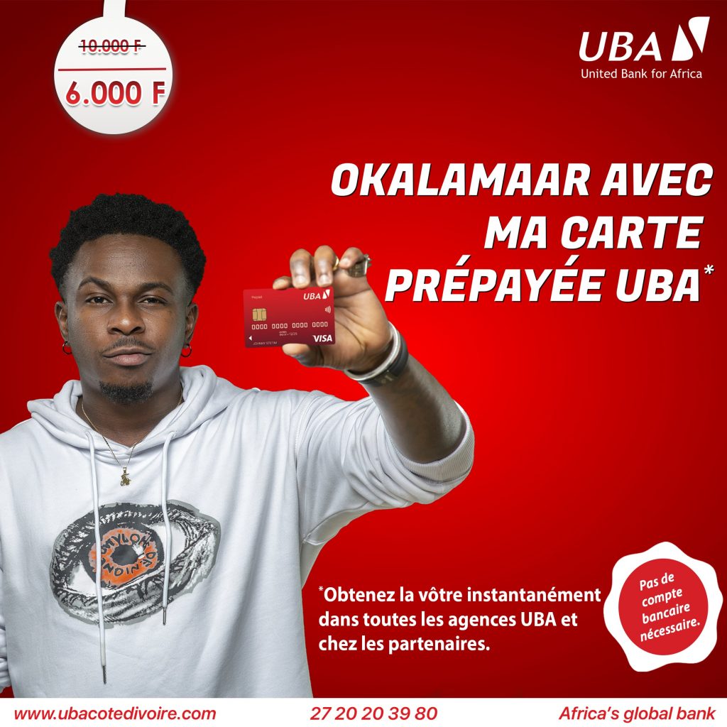 Didi B avec sa carte prépayée